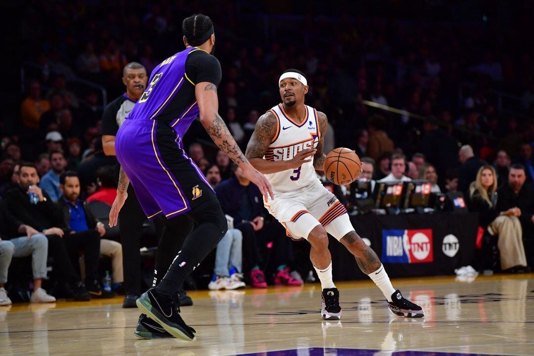 Beal’s Stellar Performance Leads Suns to Commanding Win Over Lakers